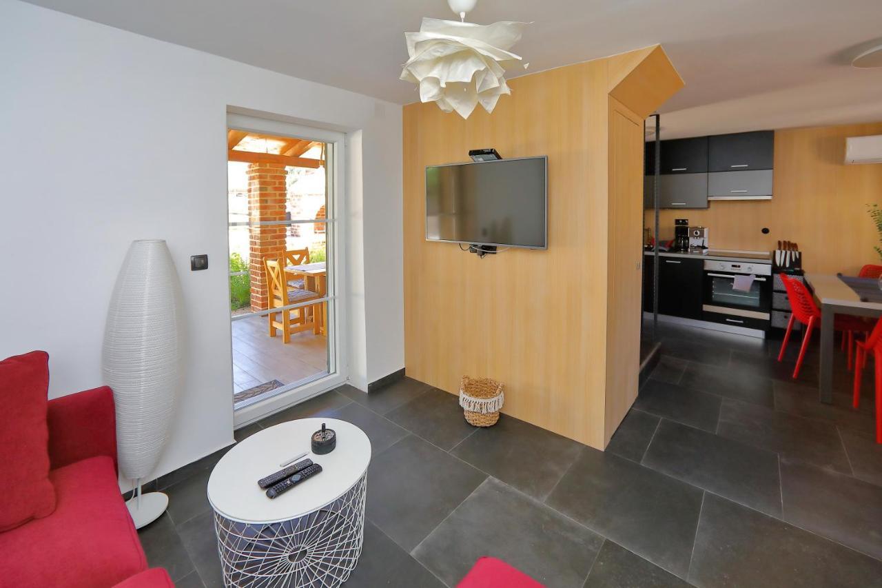 Stone Diamond Ferienhaus Zadar