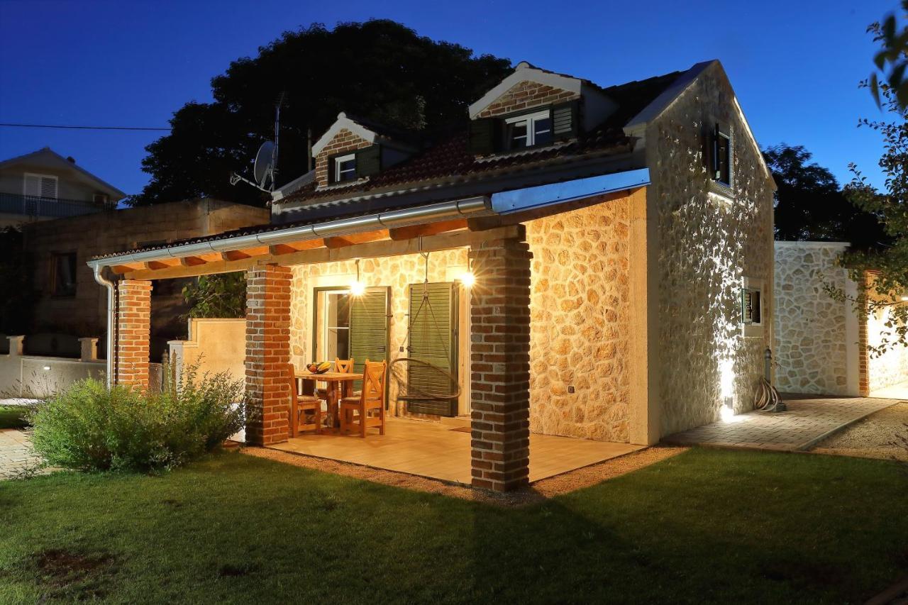Stone Diamond Ferienhaus