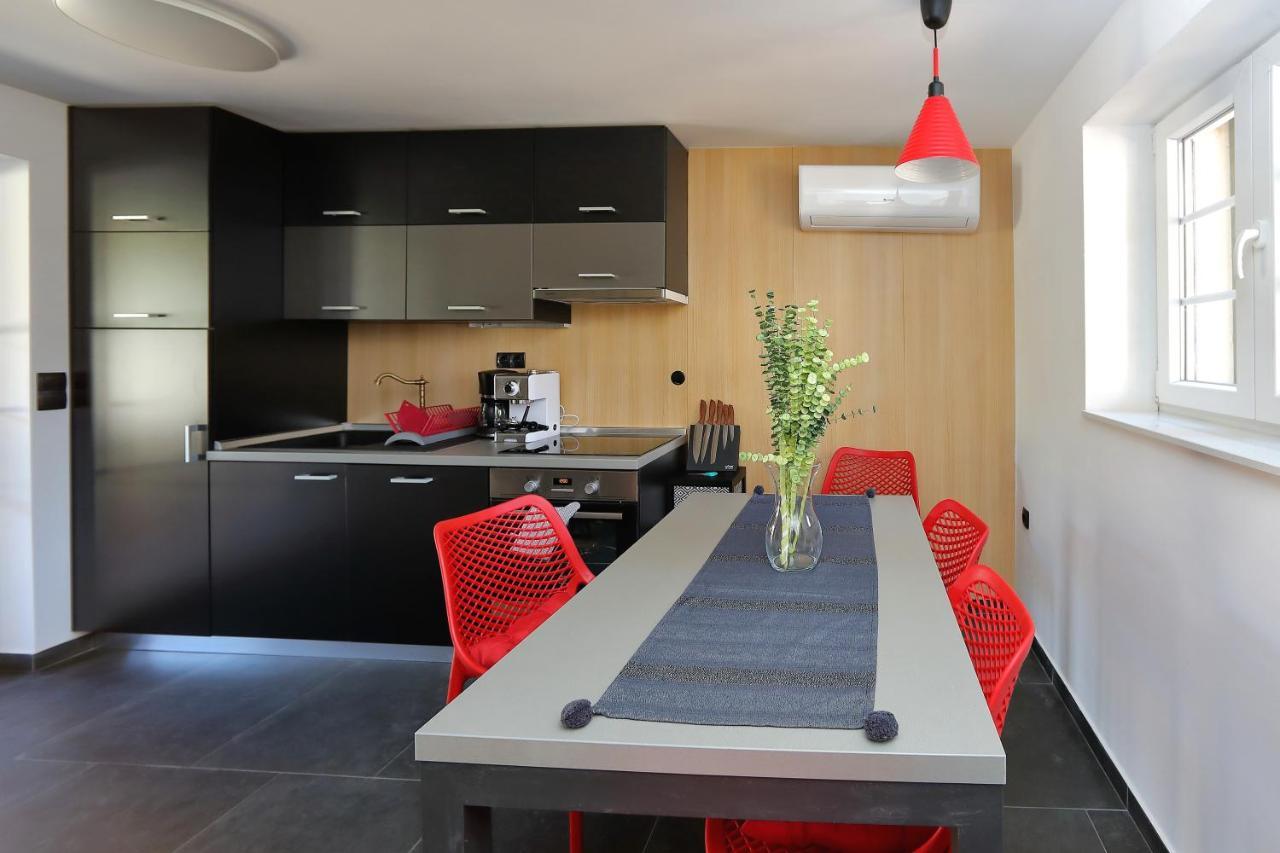 Stone Diamond Ferienhaus Zadar