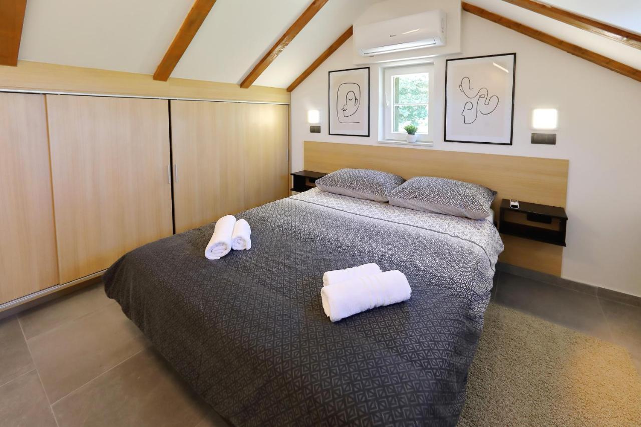 Stone Diamond Ferienhaus